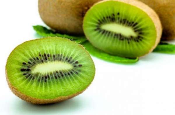 La bellezza ha un colore. E' il verde, il colore che ha la polpa del kiwi